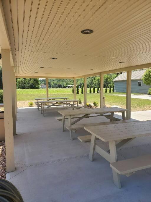Vista Lodge Benton Pa Near Ricketts Glen State Park Exterior photo