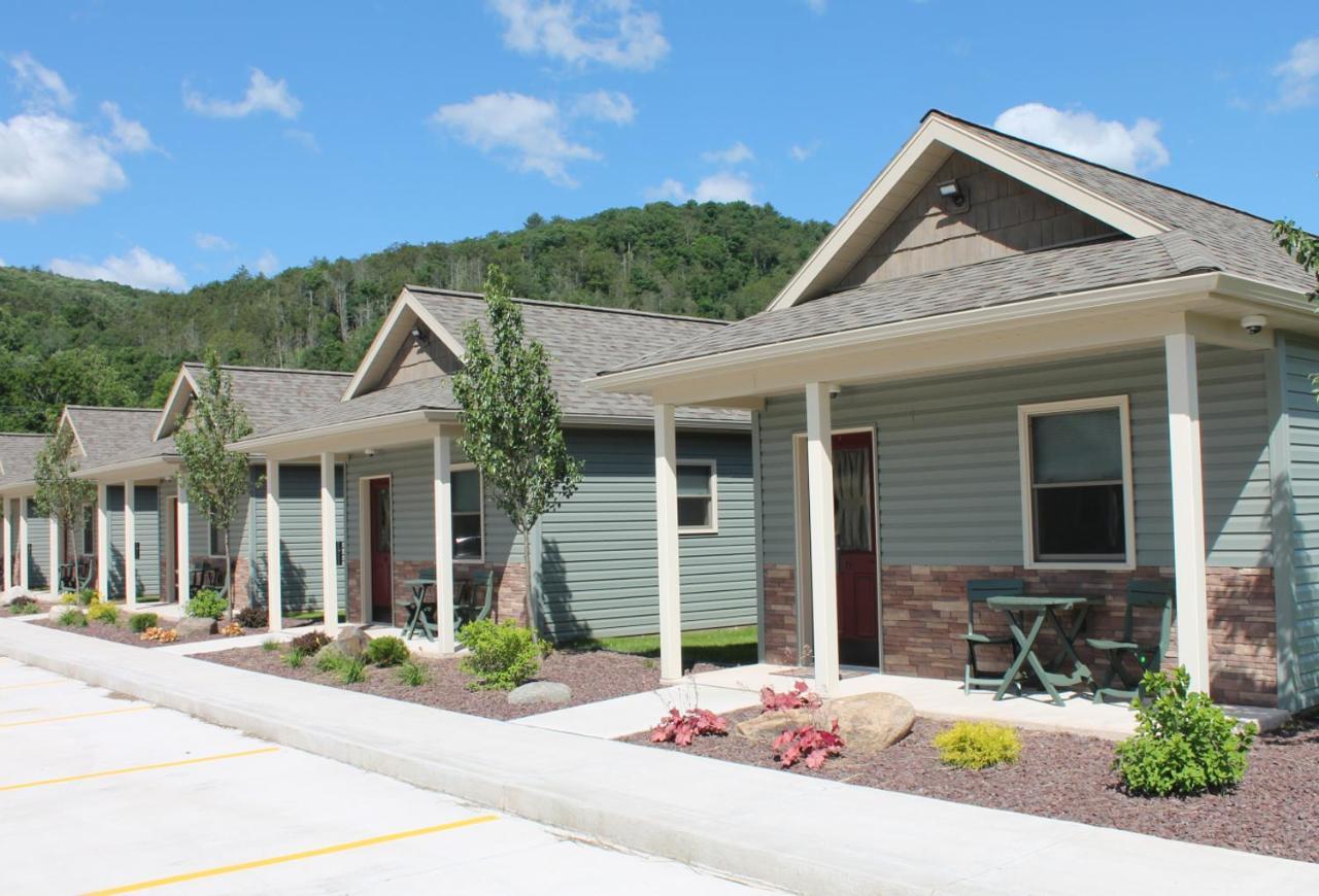 Vista Lodge Benton Pa Near Ricketts Glen State Park Exterior photo